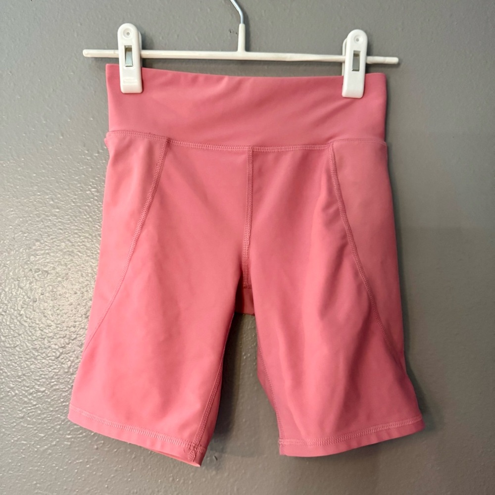 Old Navy Active High Rise Bike Short Pink